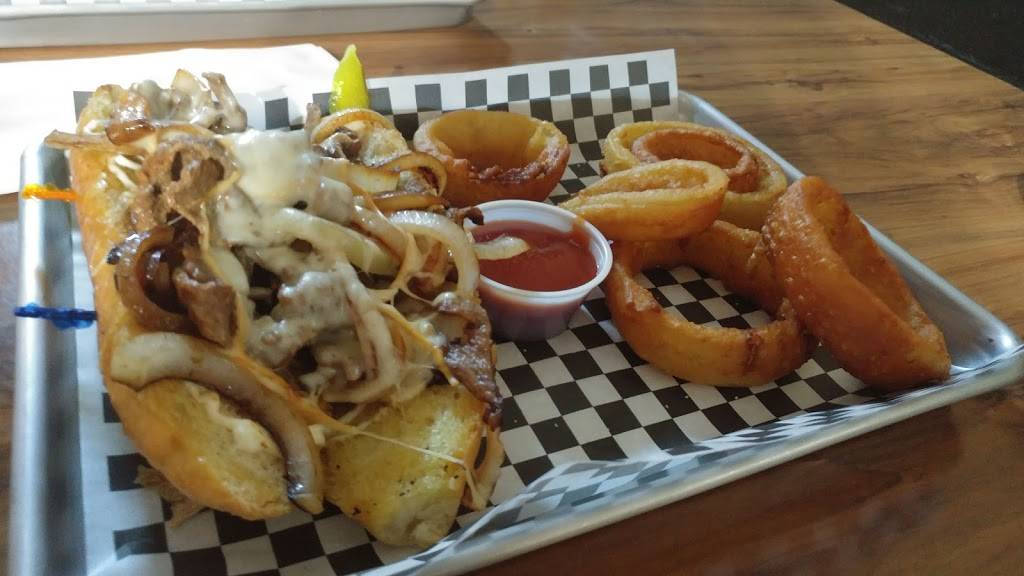 TDarbys Bar and Grill | restaurant | 4510 Salt Lake Blvd, Honolulu, HI 96818, USA | 8088887805 OR +1 808-888-7805