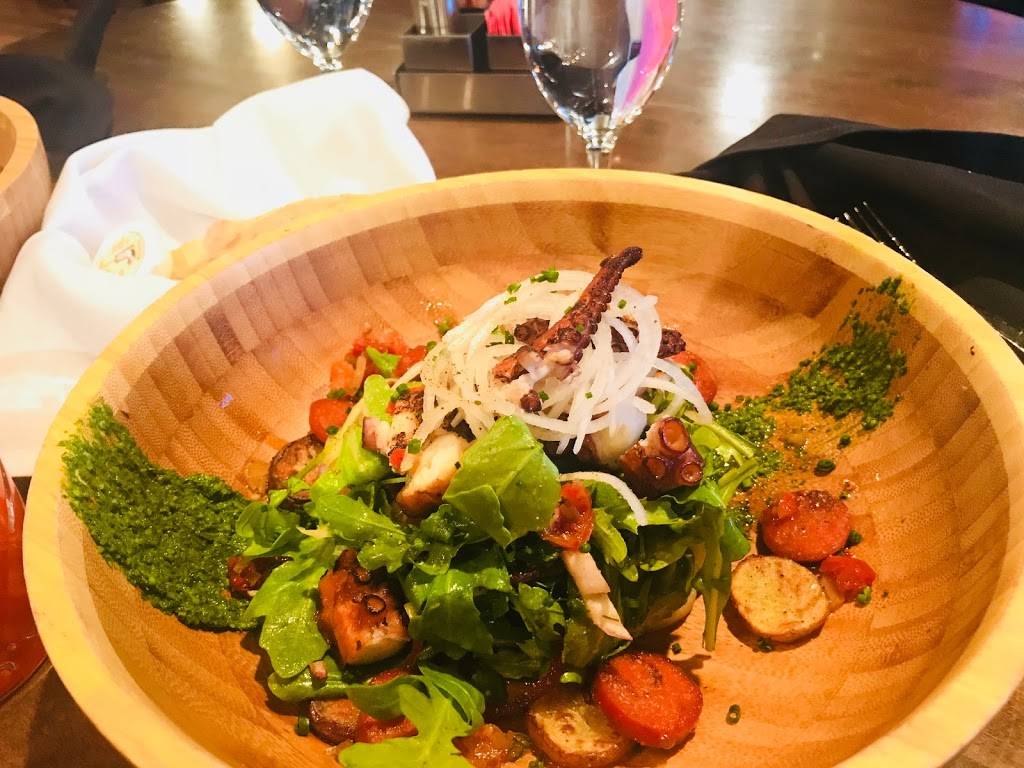 La Bête | restaurant | Delta 3, 2875 Boulevard Laurier Suite 170, Québec, QC G1V 2M2, Canada | 4182661717 OR +1 418-266-1717