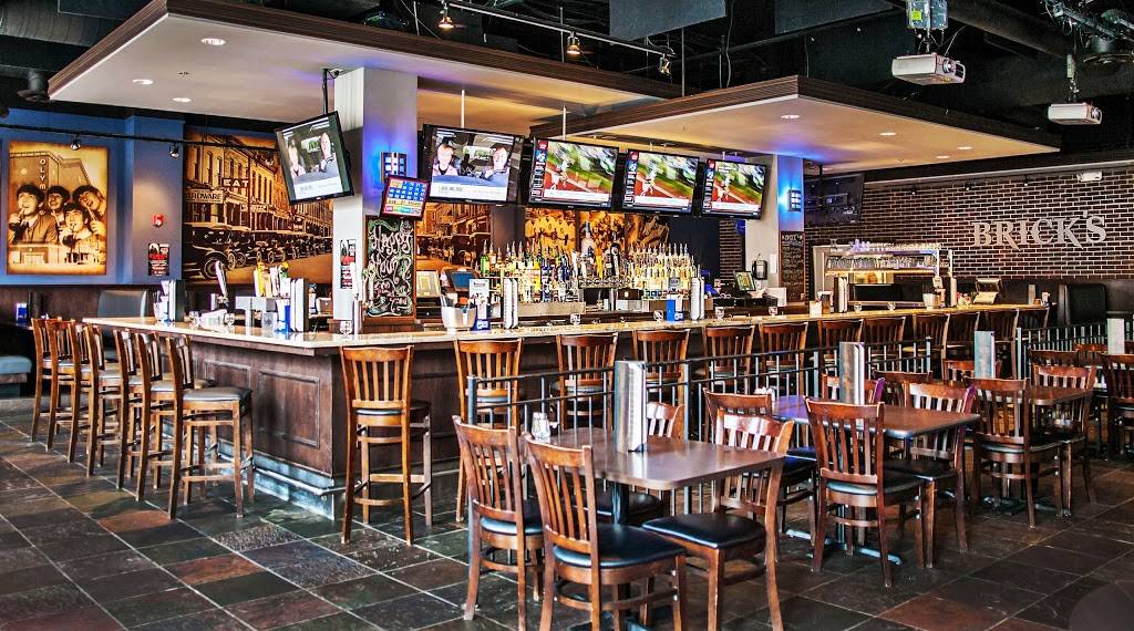 Bricks of Northville | restaurant | 133 W Main St, Northville, MI 48167, USA | 2489242135 OR +1 248-924-2135