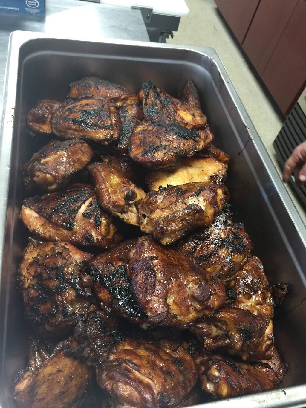 Bluegrass BBQ | meal takeaway | 5326 S Main St, Cowpens, SC 29330, USA | 8644060072 OR +1 864-406-0072