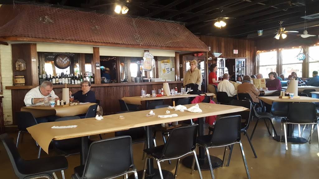 Woodys Crab House | bakery | 29 S Main St, North East, MD 21901, USA | 4102873541 OR +1 410-287-3541