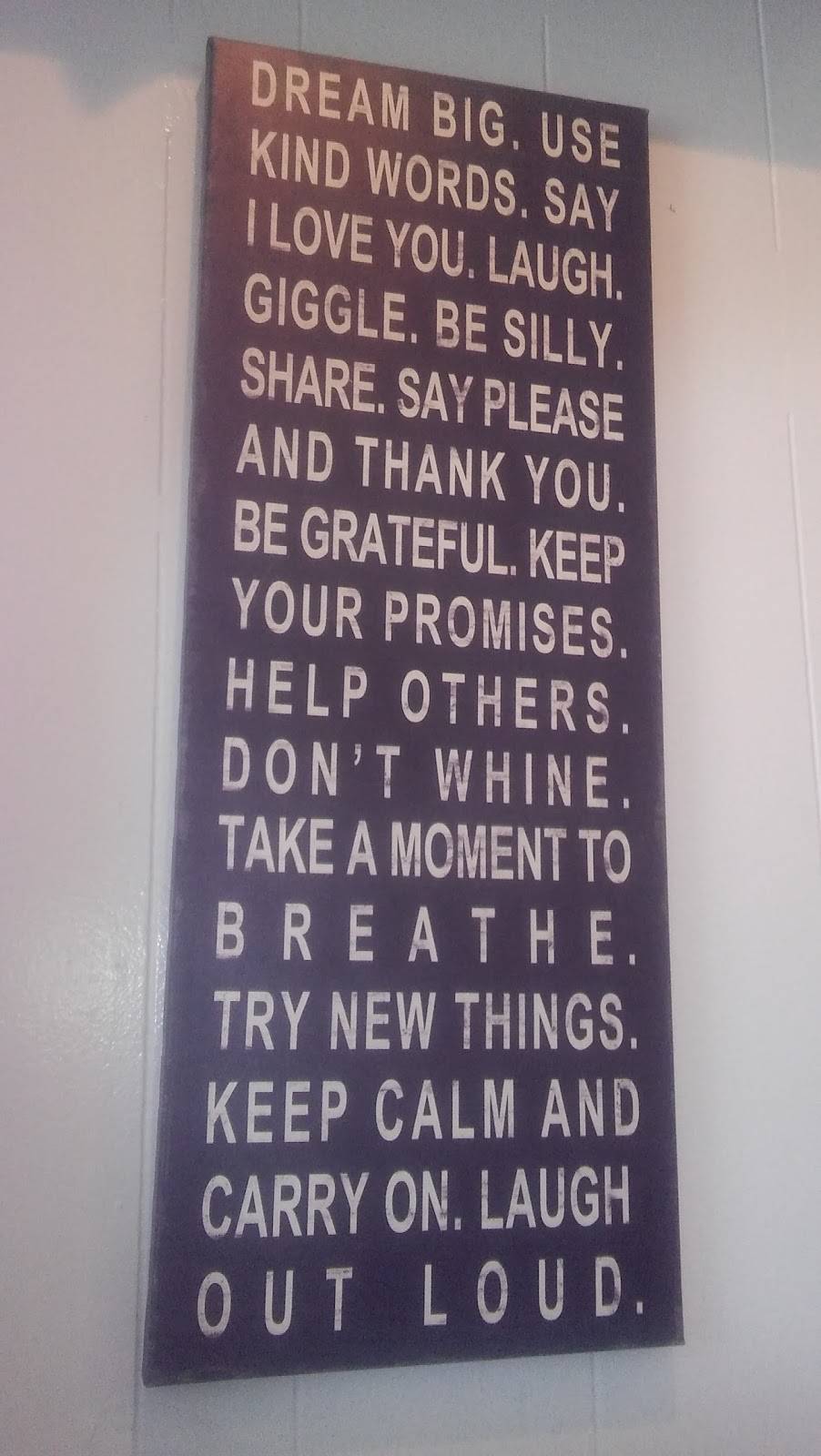 Fishy Tales | restaurant | 2374 Main St, Hartford, CT 06120, USA | 8602410200 OR +1 860-241-0200