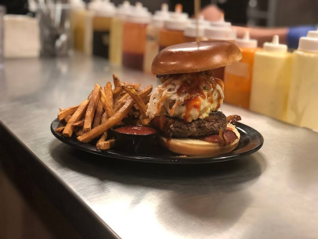 Restoration Brew Worx | restaurant | 25 N Sandusky St, Delaware, OH 43015, USA | 7409907120 OR +1 740-990-7120