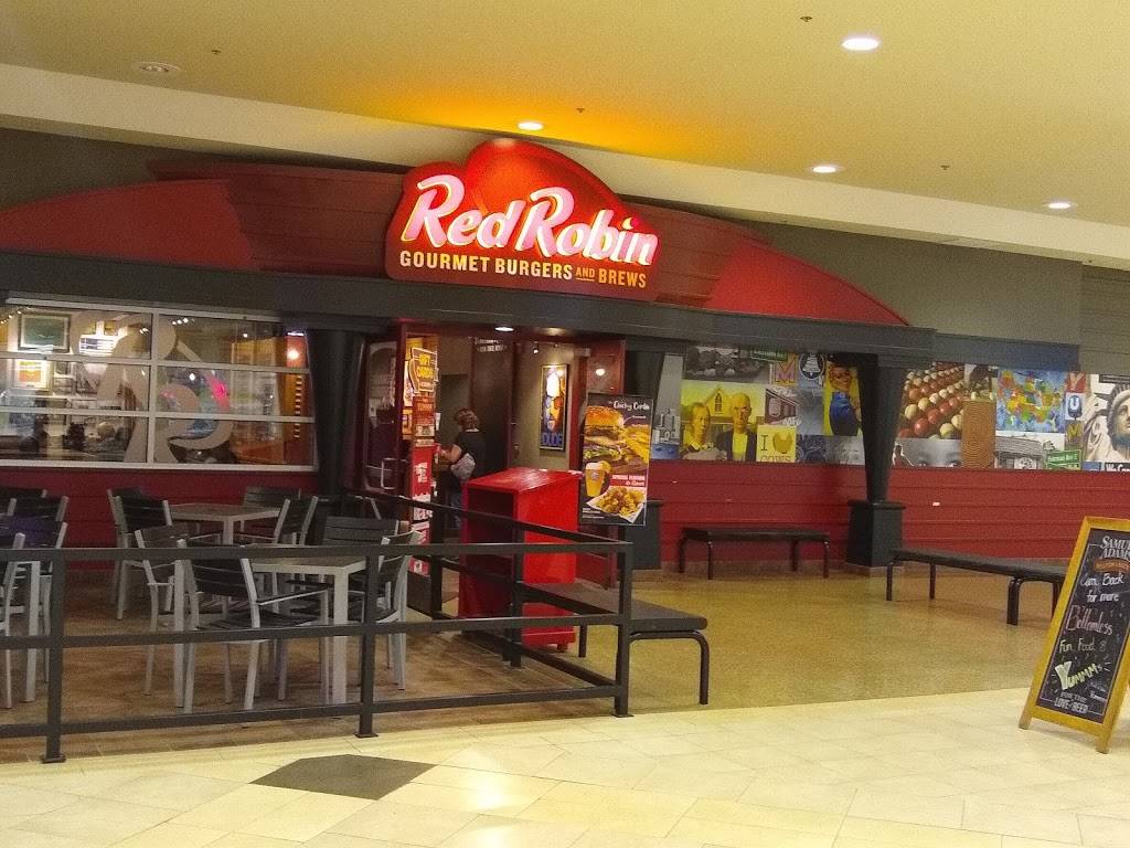 Red Robin Gourmet Burgers and Brews | restaurant | 101 Town Center E, Santa Maria, CA 93454, USA | 8056146124 OR +1 805-614-6124
