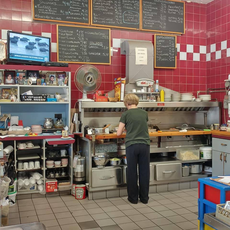 High Lunch | restaurant | 533 Dundas St, London, ON N6B 1W4, Canada | 5196630366 OR +1 519-663-0366