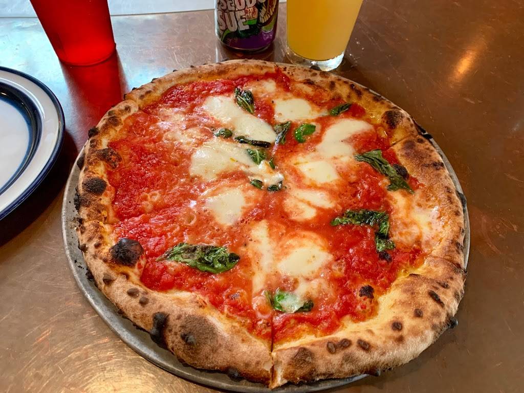 Pizzeria Lola | restaurant | 5557 Xerxes Ave S, Minneapolis, MN 55410, USA | 6124248338 OR +1 612-424-8338