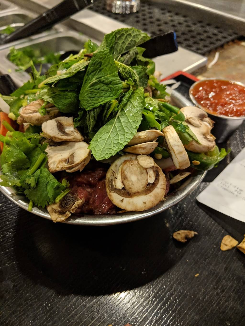 Genghis Grill | restaurant | 6600 North Fwy #144, Fort Worth, TX 76137, USA | 8173067560 OR +1 817-306-7560