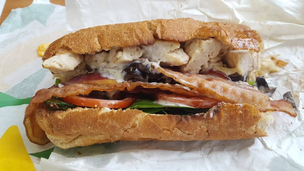 Subway Restaurants | restaurant | 3127 Broad St, Chattanooga, TN 37408, USA | 4237563850 OR +1 423-756-3850