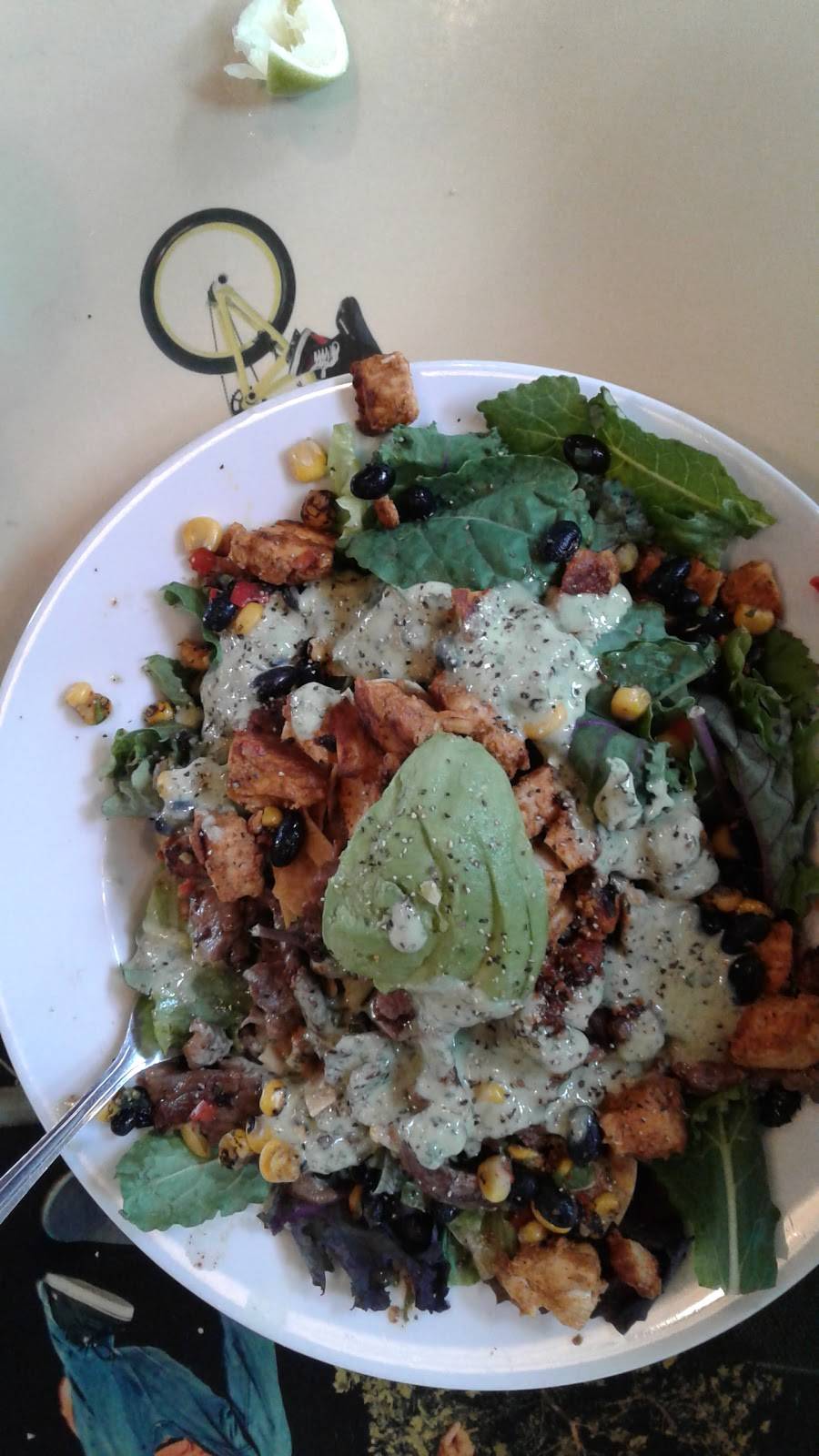 Wahoos Fish Taco | restaurant | 23572 El Toro Rd D, Lake Forest, CA 92630, USA | 9498307386 OR +1 949-830-7386