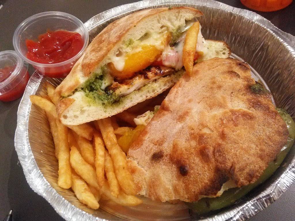 La Vecchia Cucina | restaurant | 2654 Main St, Santa Monica, CA 90405, USA | 3103997979 OR +1 310-399-7979