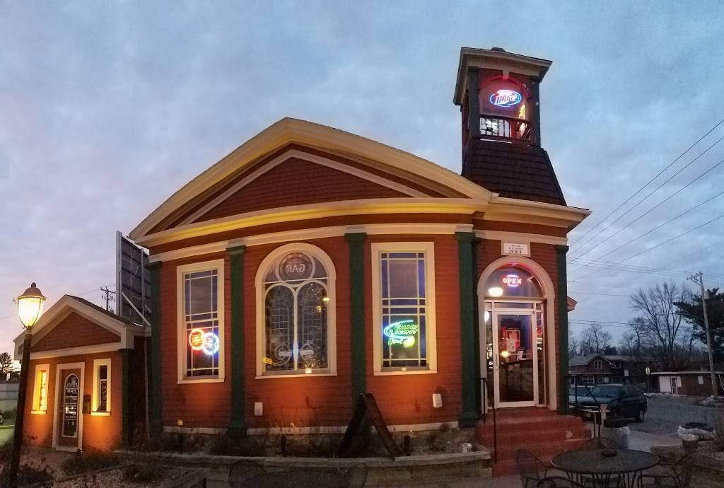 Brat House Grill | restaurant | 49 Wisconsin Dells Pkwy S, Wisconsin Dells, WI 53965, USA | 6082548505 OR +1 608-254-8505