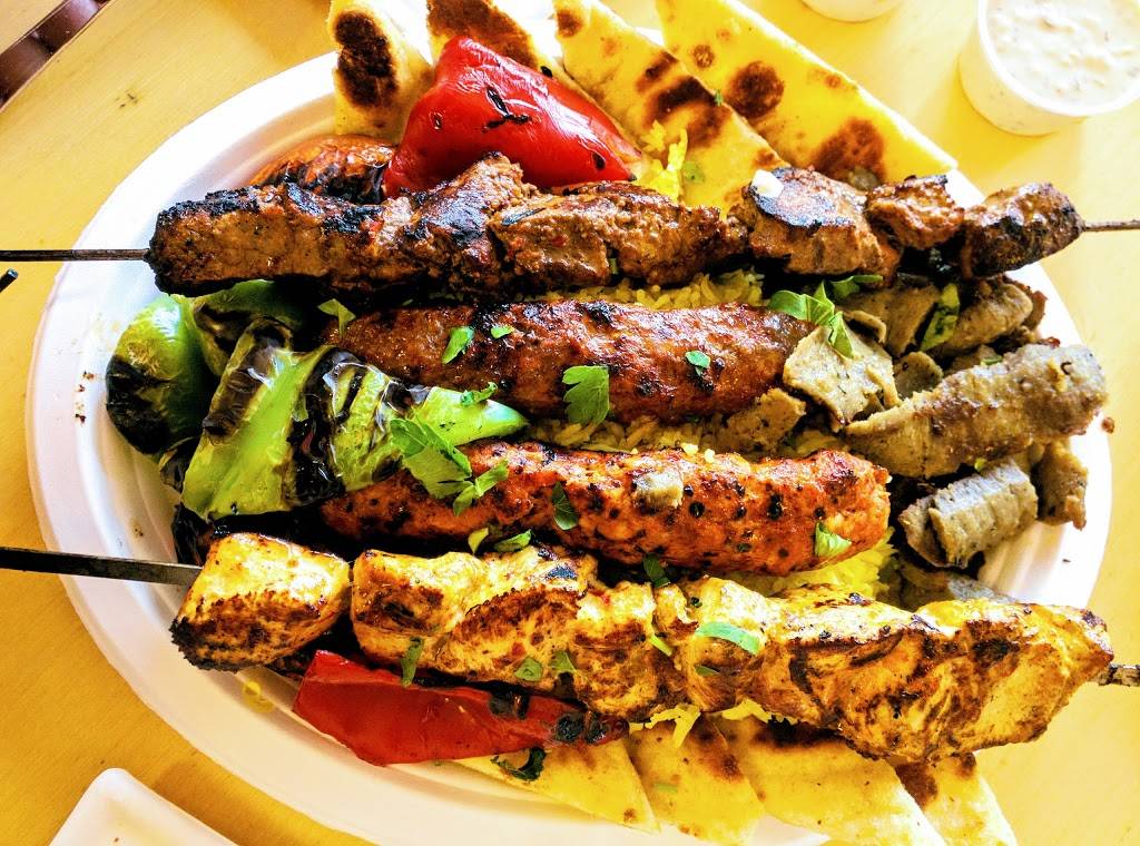 Tazza Cafe mediterranean grill | restaurant | 5001 E Fowler Ave, Tampa, FL 33617, USA | 8139806666 OR +1 813-980-6666