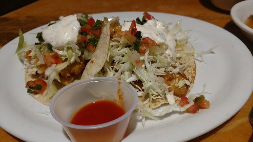 Subway | restaurant | 555 Gateway Pl SW, Cedar Rapids, IA 52404, USA | 3193641445 OR +1 319-364-1445