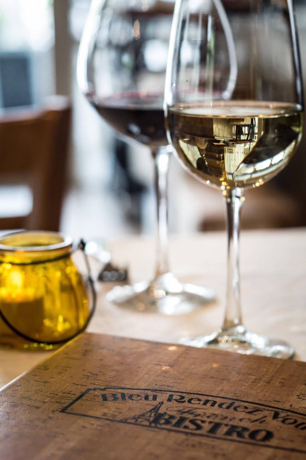 Bleu Rendezvous Bistro | restaurant | 2430 Periwinkle Way Suite A, Sanibel, FL 33957, USA | 2395651608 OR +1 239-565-1608