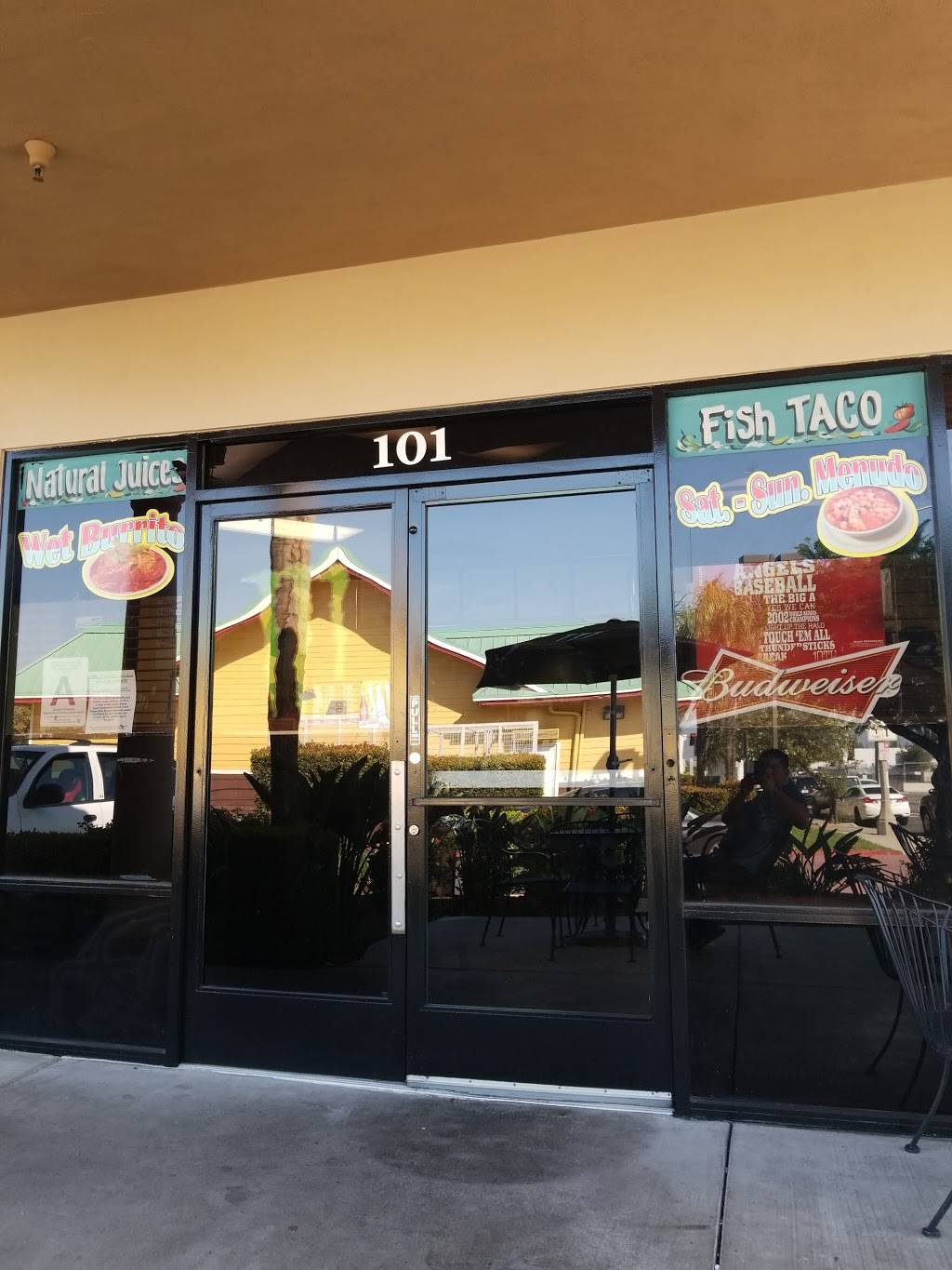 The Original Taco Stop | restaurant | 161 N McKinley St Ste 101, Corona, CA 92879, USA | 9513409088 OR +1 951-340-9088