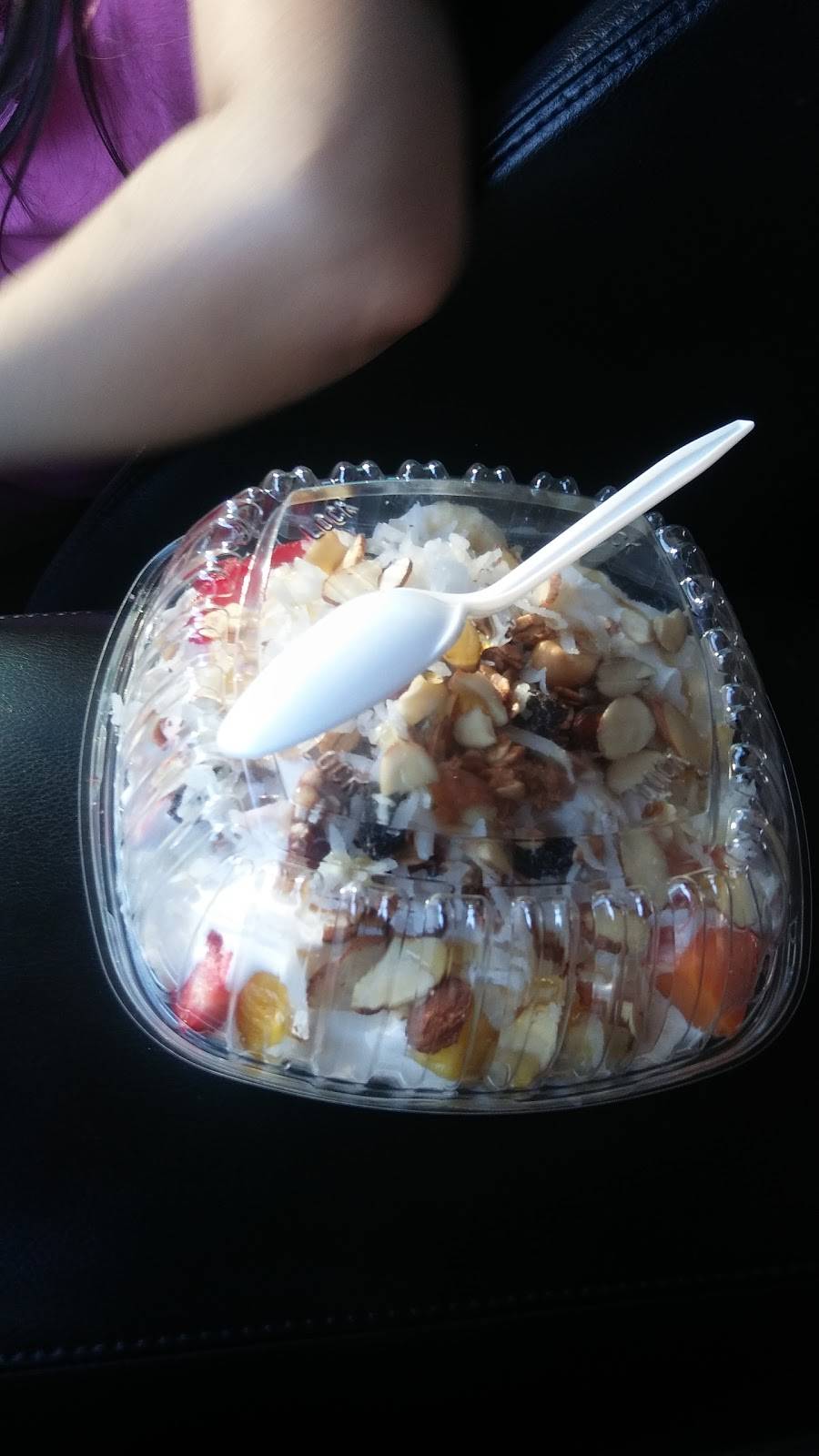 El Rico Chamoyon | restaurant | 710 N Main St, Duncanville, TX 75116, USA | 9724001199 OR +1 972-400-1199