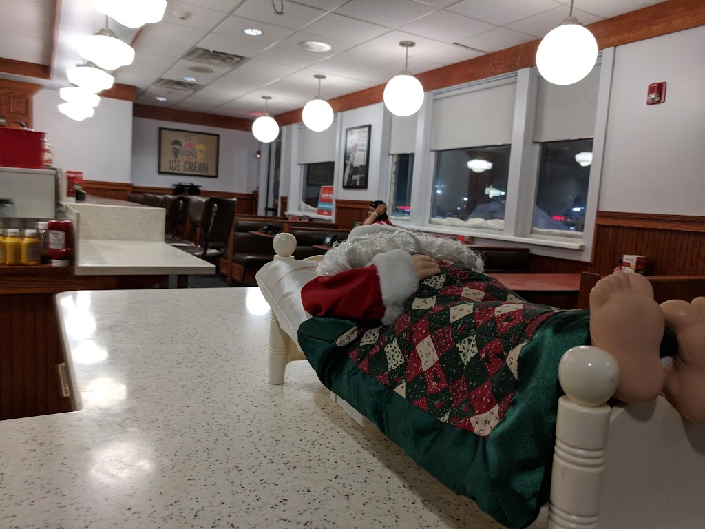 Friendlys | restaurant | 3540 McKinley Pkwy, Blasdell, NY 14219, USA | 7163326041 OR +1 716-332-6041