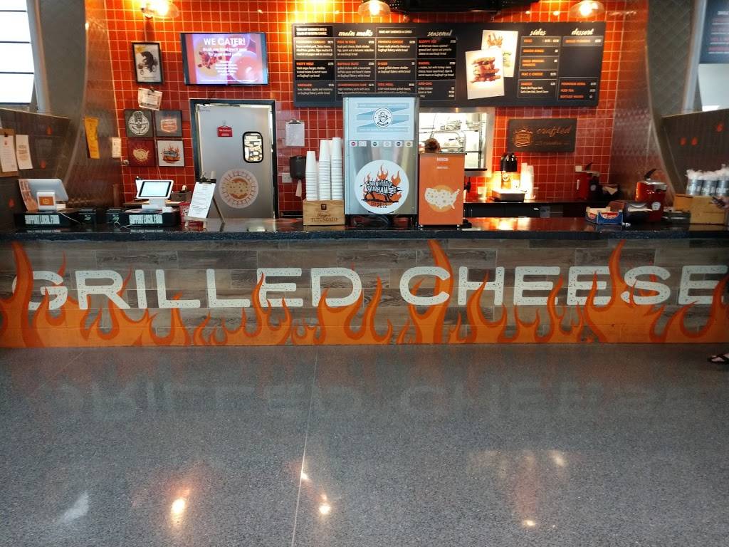 American Meltdown | restaurant | 6910 Fayetteville Rd, Durham, NC 27713, USA | 9194736358 OR +1 919-473-6358