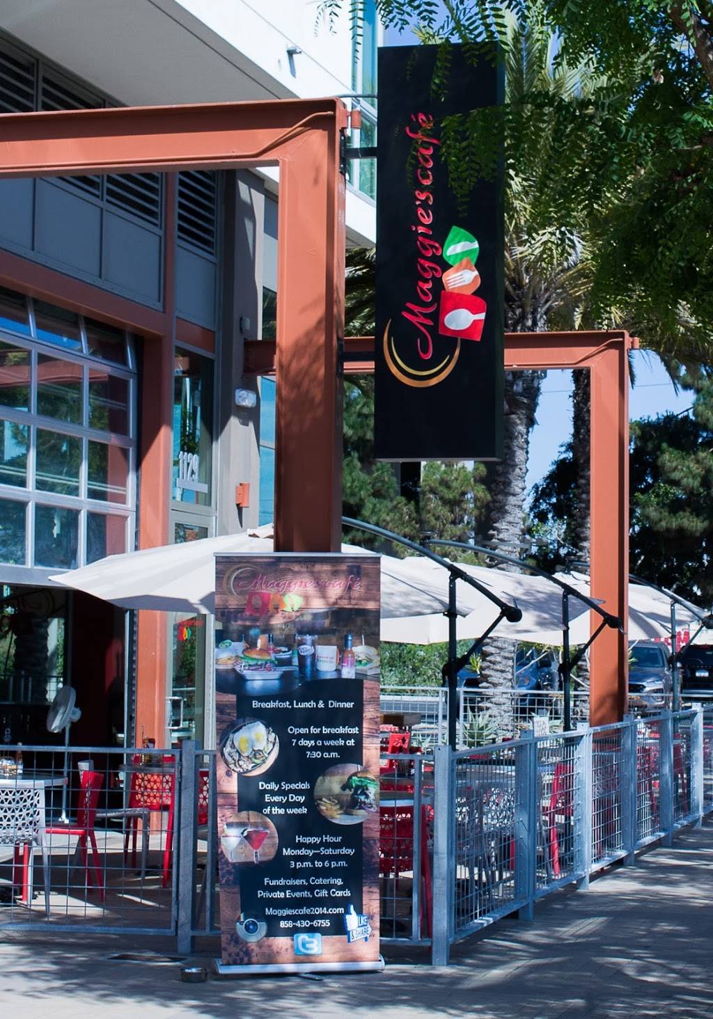 Maggies Café | restaurant | 1985 National Ave #1129, San Diego, CA 92113, USA | 6192412660 OR +1 619-241-2660