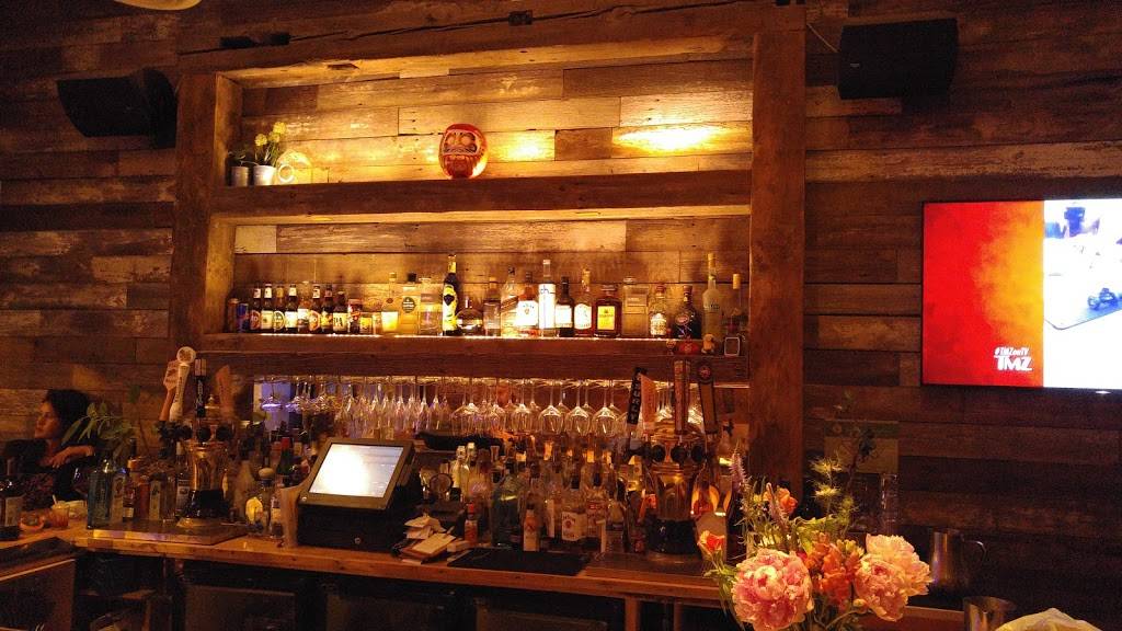 Silli Kori Restaurant | restaurant | 2053 W Division St, Chicago, IL 60622, USA | 7733845352 OR +1 773-384-5352