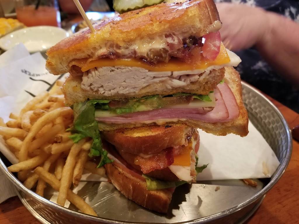 Claim Jumper Restaurants | restaurant | 12384 Carmel Mountain Rd, San Diego, CA 92128, USA | 8584858370 OR +1 858-485-8370