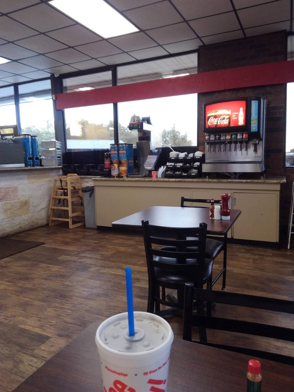 Dairy Queen Store | restaurant | 101 US-287, Rhome, TX 76078, USA | 8176362665 OR +1 817-636-2665