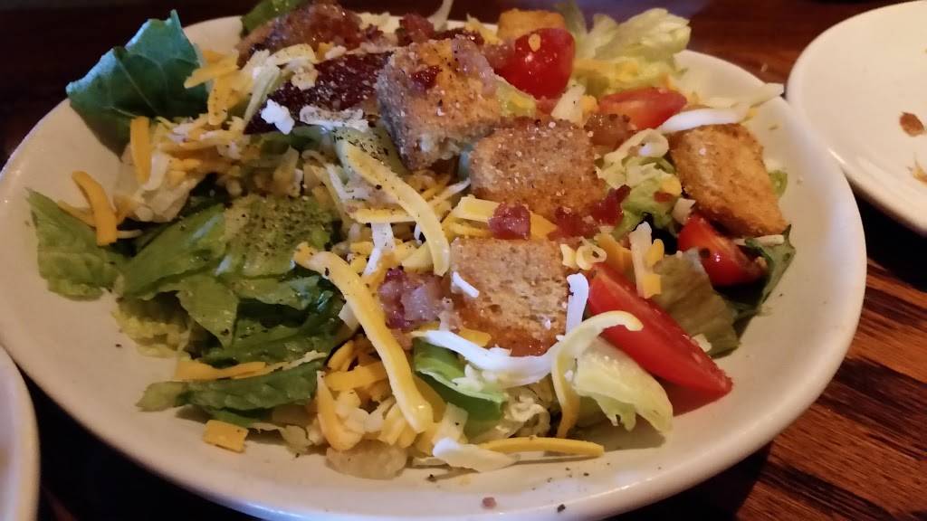 Outback Steakhouse | restaurant | 1560 Gallatin Pike N, Madison, TN 37115, USA | 6158680477 OR +1 615-868-0477