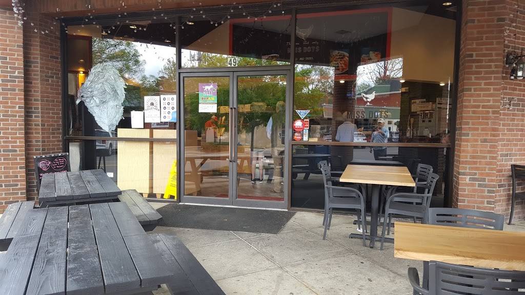 Miss Dots | restaurant | 49 Church St, Mountain Brook, AL 35213, USA | 2057392232 OR +1 205-739-2232