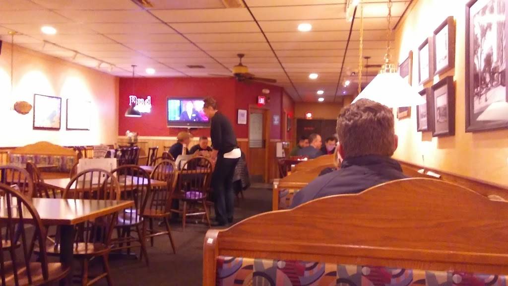 Altn Bachs Town Tap | restaurant | 2602 Whalen Ln, Madison, WI 53713, USA | 6082719955 OR +1 608-271-9955