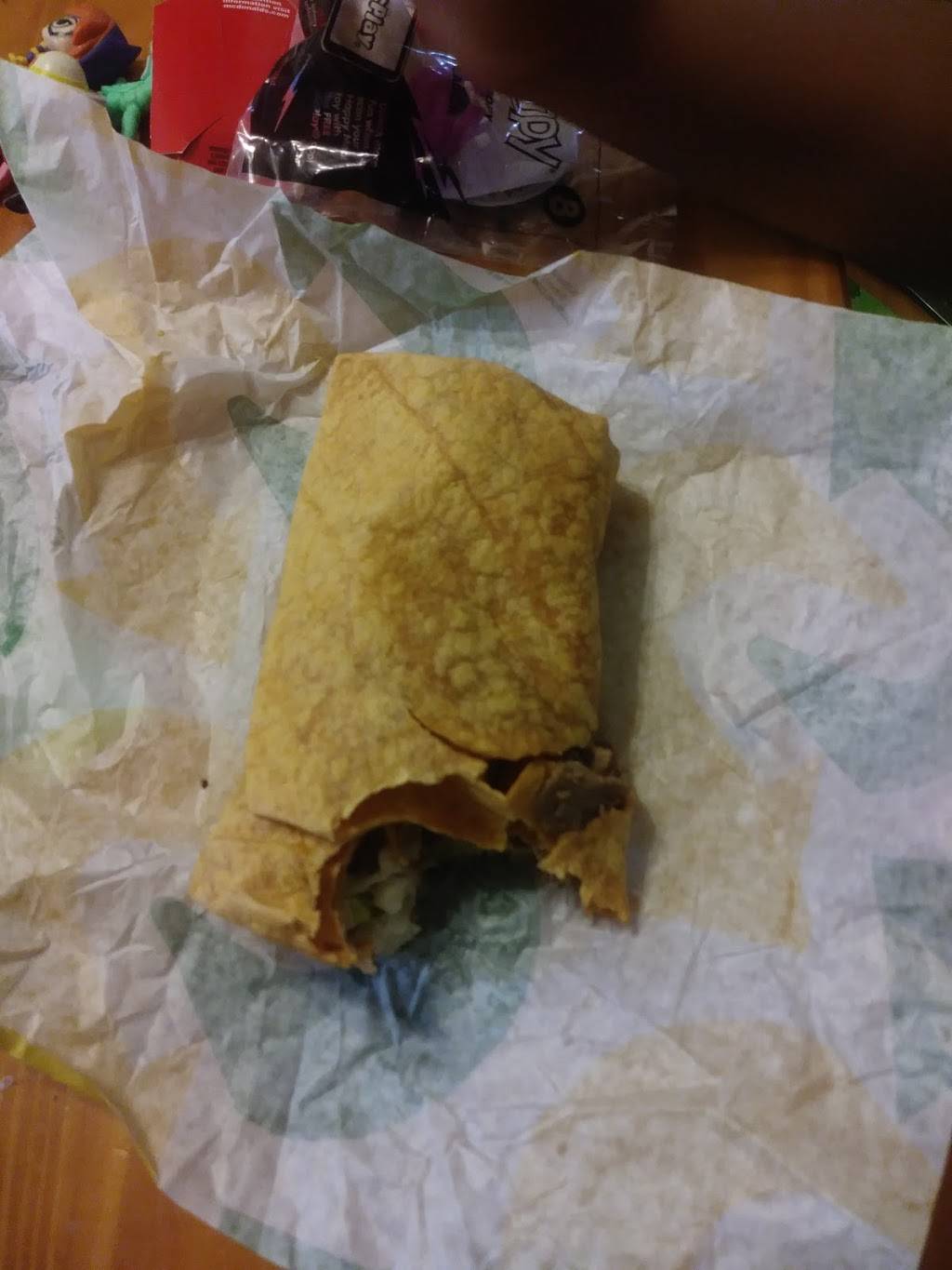 Subway | restaurant | 3822 Fenton Rd, Flint, MI 48507, USA | 8102343248 OR +1 810-234-3248
