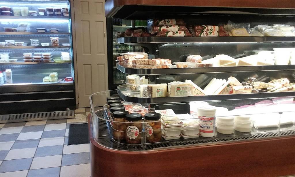 De Nofas Homemade Sausage | restaurant | 6946 Torresdale Ave, Philadelphia, PA 19135, USA | 2153335646 OR +1 215-333-5646