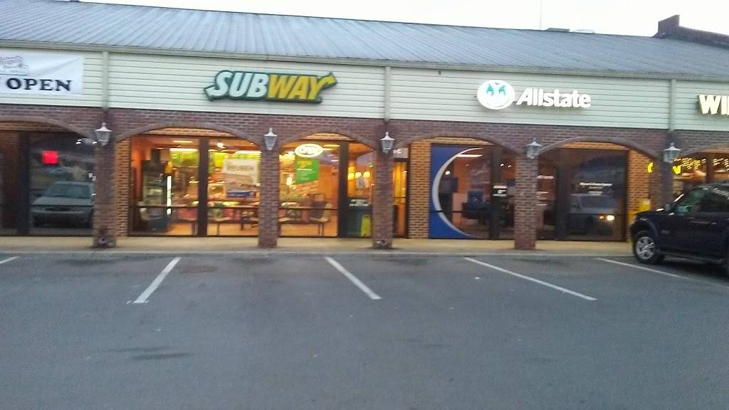 Subway Restaurants | restaurant | 2612 Gault Ave N Ste C, Fort Payne, AL 35967, USA | 2568457827 OR +1 256-845-7827