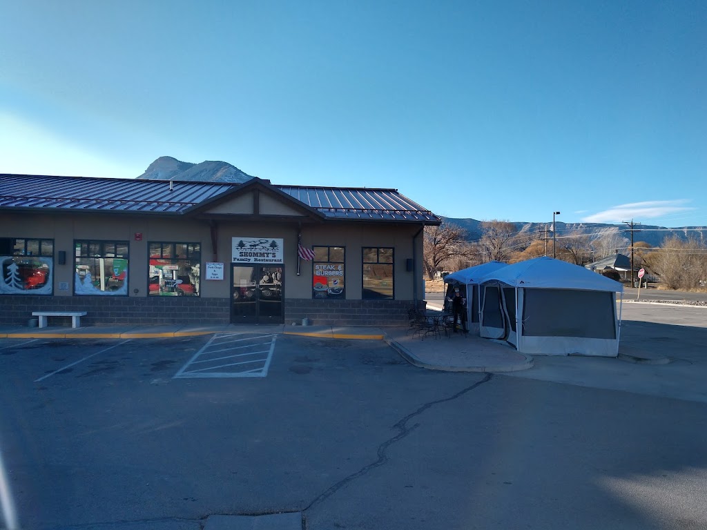 Shommys Restaurant | restaurant | 28 Cardinal Way, Parachute, CO 81635, USA | 9702859711 OR +1 970-285-9711