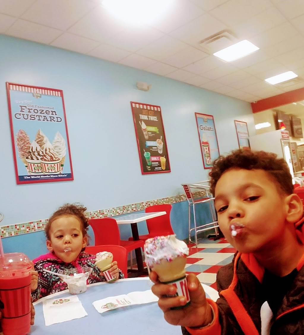 Ritas Italian Ice & Frozen Custard | restaurant | 162 Carroll Island Rd, Middle River, MD 21220, USA | 4103357482 OR +1 410-335-7482