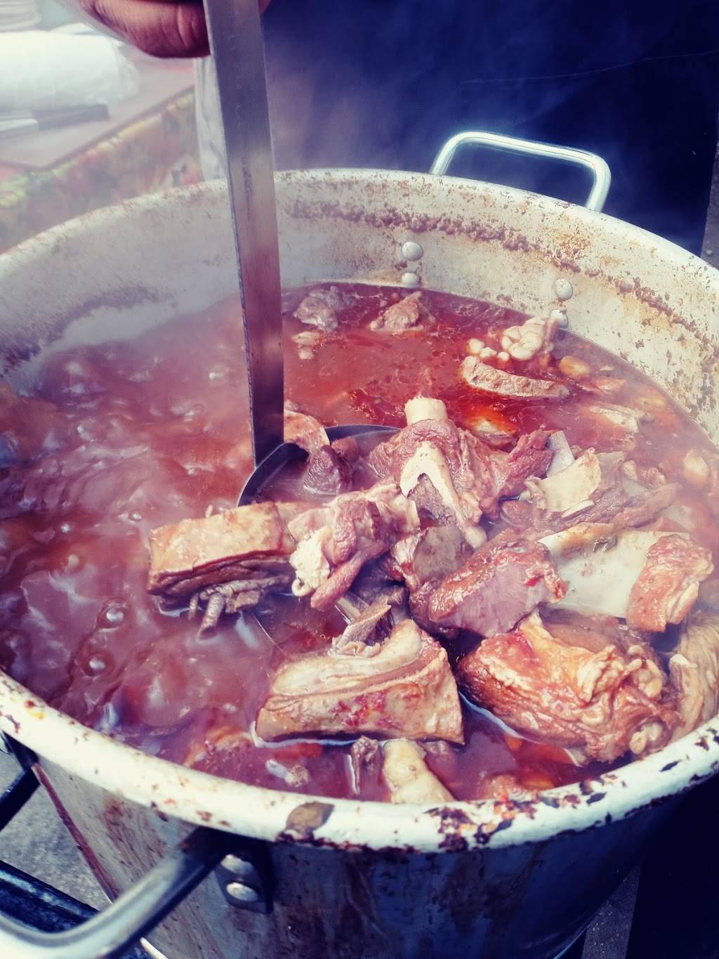 La mejor birria y menudo de fresno | restaurant | 5005 E Clay Ave, Fresno, CA 93727, USA | 5593695515 OR +1 559-369-5515