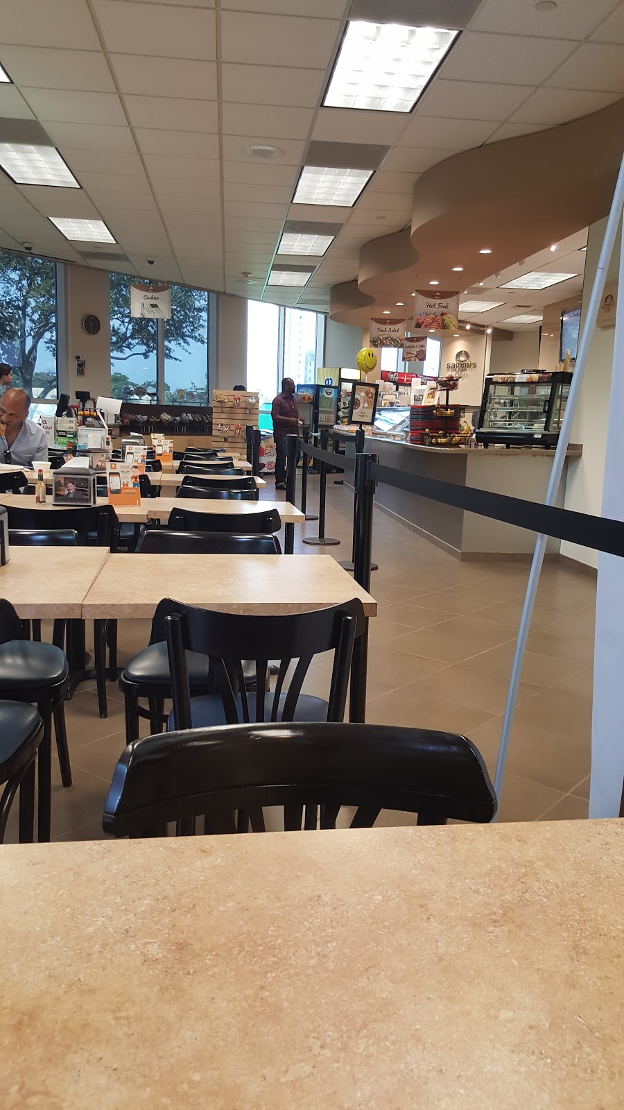 Sammis Cafe | restaurant | 5200 Blue Lagoon Dr #130, Miami, FL 33126, USA | 3052675977 OR +1 305-267-5977