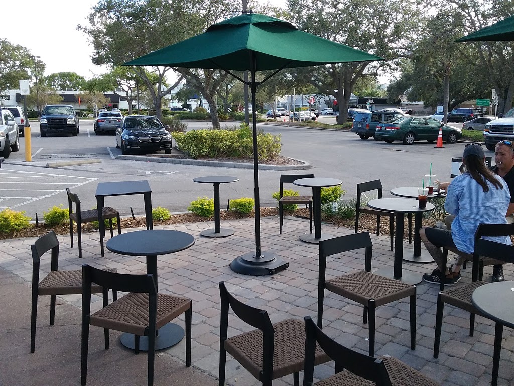 Starbucks | cafe | 1375 S Tamiami Trail, Sarasota, FL 34239, USA | 9419529912 OR +1 941-952-9912
