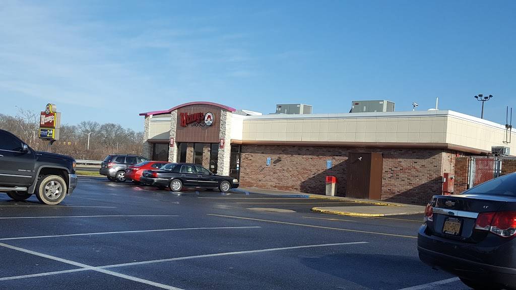 Wendys | restaurant | 460 Sunrise Hwy, Patchogue, NY 11772, USA | 6312894925 OR +1 631-289-4925