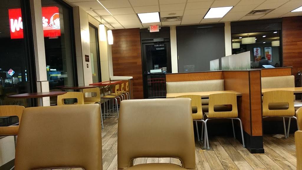 Wendys | restaurant | 2333 8th Ave, Greeley, CO 80631, USA | 9703561870 OR +1 970-356-1870