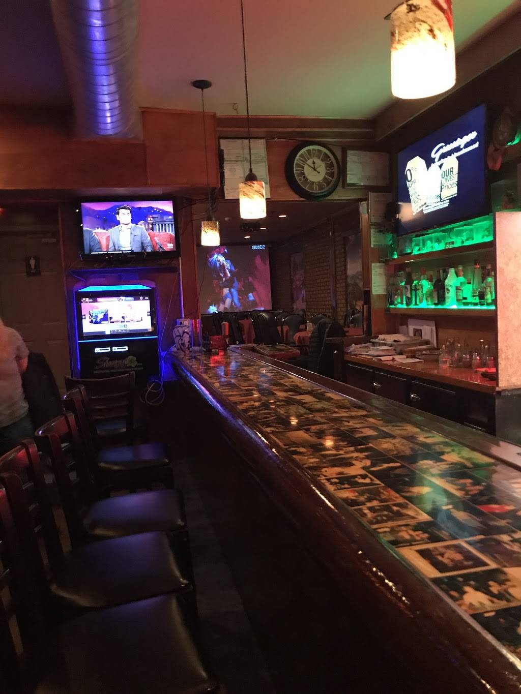 Sunnyday Tap | restaurant | 4953 N Elston Ave, Chicago, IL 60630, USA | 7737255080 OR +1 773-725-5080