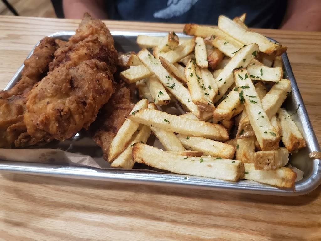 The Meating Place | restaurant | 121 E Main St, Norman, OK 73069, USA | 4058577431 OR +1 405-857-7431