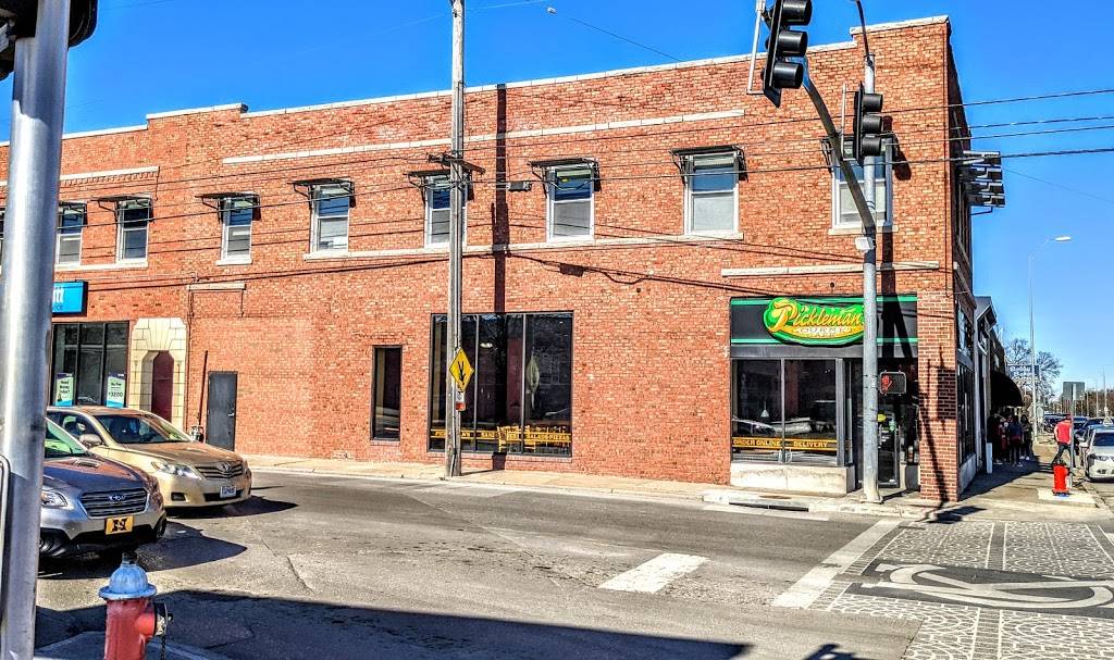 Picklemans Gourmet Cafe | meal delivery | 7442 Wornall Rd, Kansas City, MO 64114, USA | 8162145155 OR +1 816-214-5155