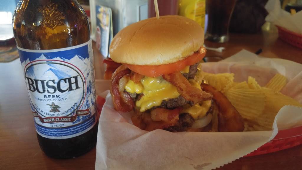 Fat Alberts | restaurant | 106 E Gridley Rd, Gridley, IL 61744, USA | 3097473127 OR +1 309-747-3127