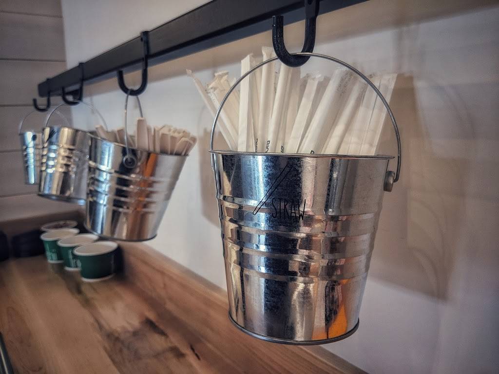 Freshii | restaurant | Fiesta Mall 90 Hway 8th #G2, Stoney Creek, ON L8G 4H3, Canada | 9056647100 OR +1 905-664-7100