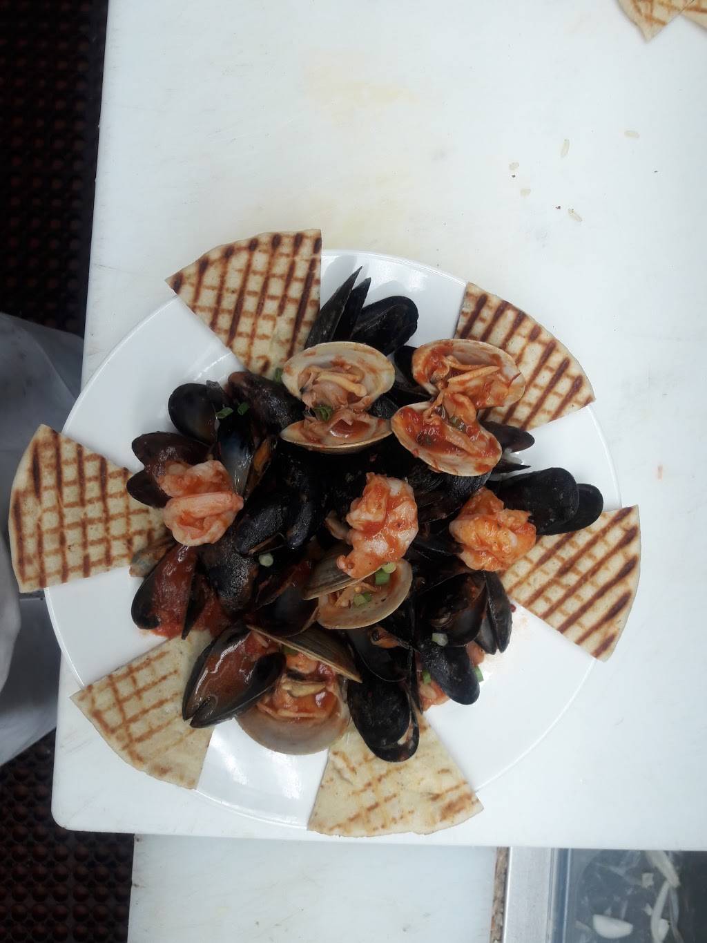 Radigans Pub And Casual Dining | restaurant | 1094 Long Beach Rd, South Hempstead, NY 11550, USA | 5164869127 OR +1 516-486-9127