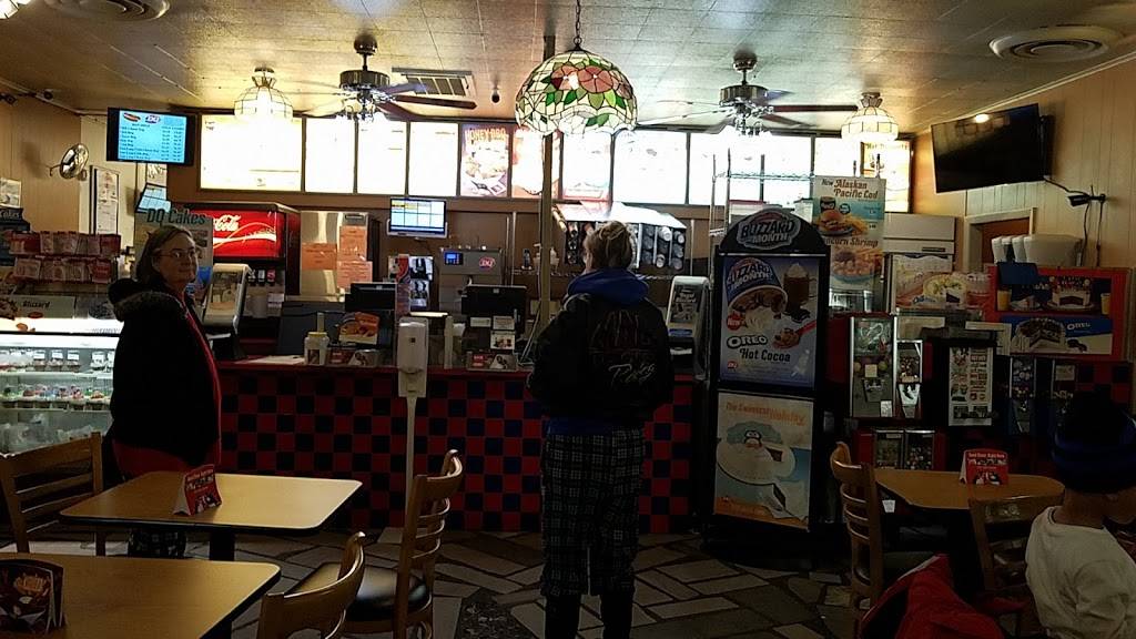 Dairy Queen | restaurant | 510 Spring St, Bluefield, VA 24605, USA | 2763261471 OR +1 276-326-1471