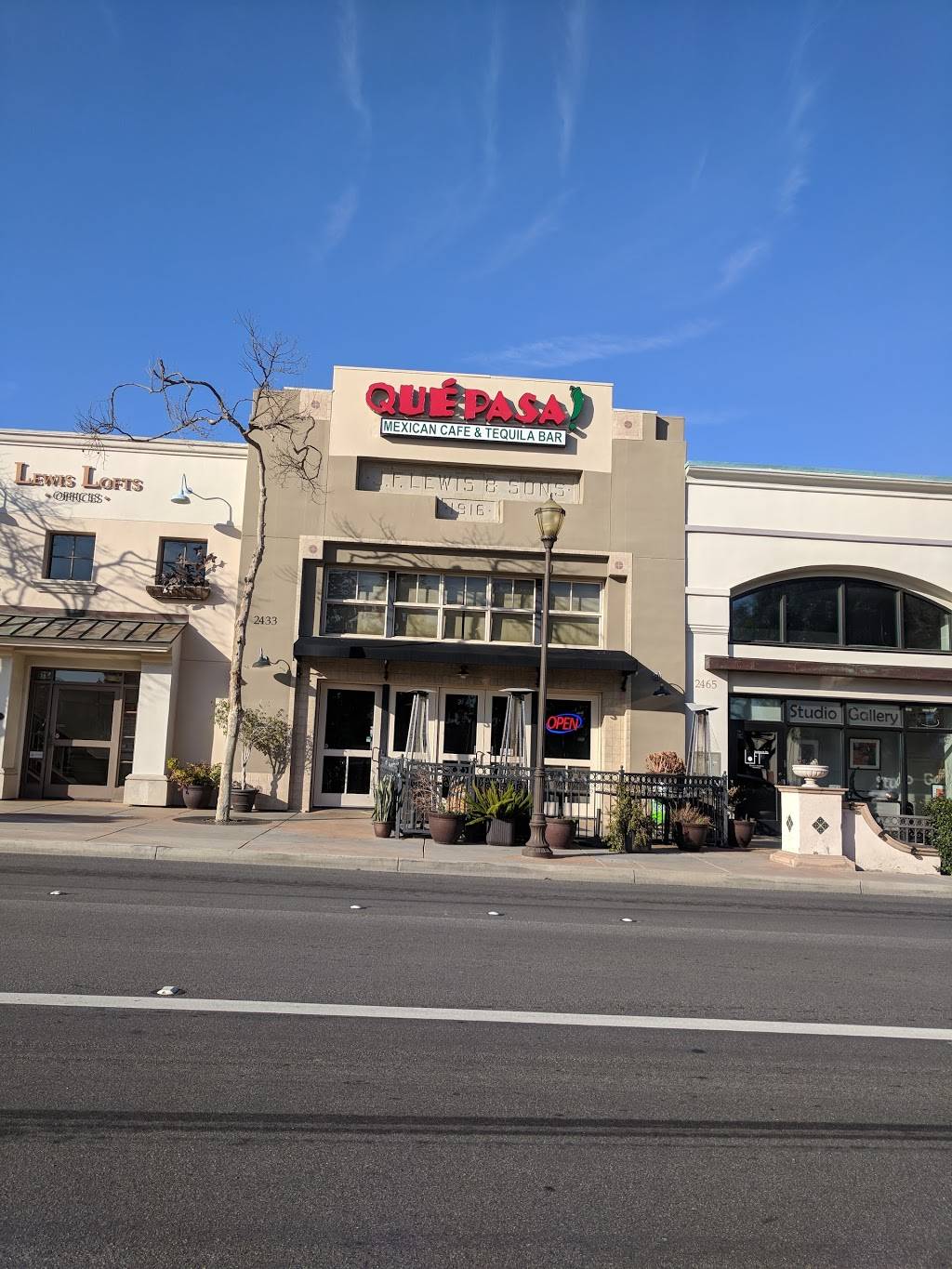 Que Pasa Mexican Cafe | restaurant | 2433 Ventura Blvd, Camarillo, CA 93010, USA | 8055869777 OR +1 805-586-9777