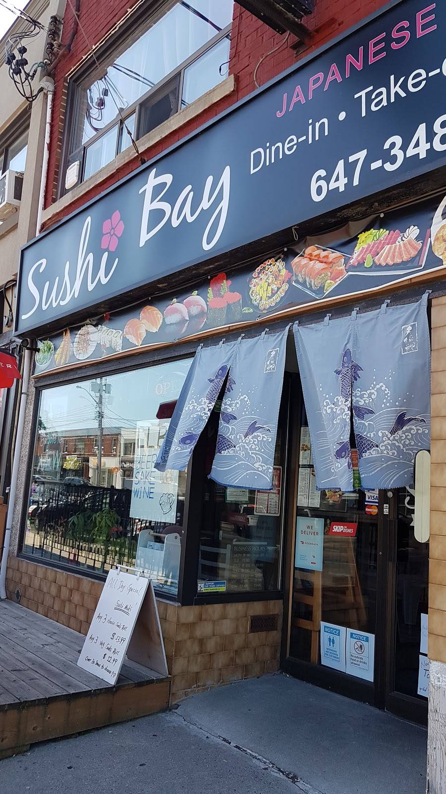 Sushi Bay | restaurant | 1028 Coxwell Ave, East York, ON M4C 3G5, Canada | 6473485788 OR +1 647-348-5788