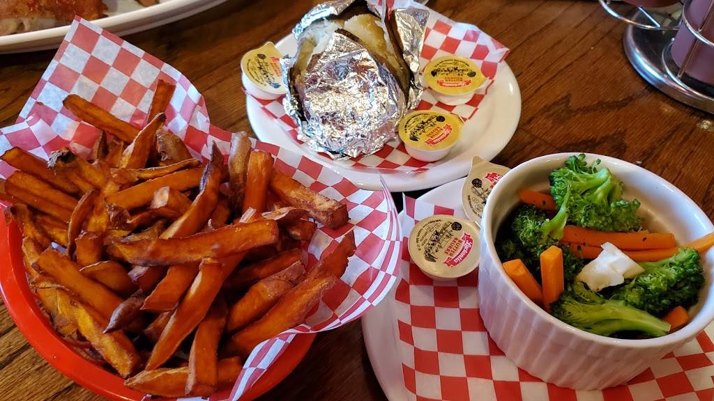 Maison Fumée BBQ | restaurant | 779 Boulevard Maloney E, Gatineau, QC J8P 1G5, Canada | 8198935959 OR +1 819-893-5959