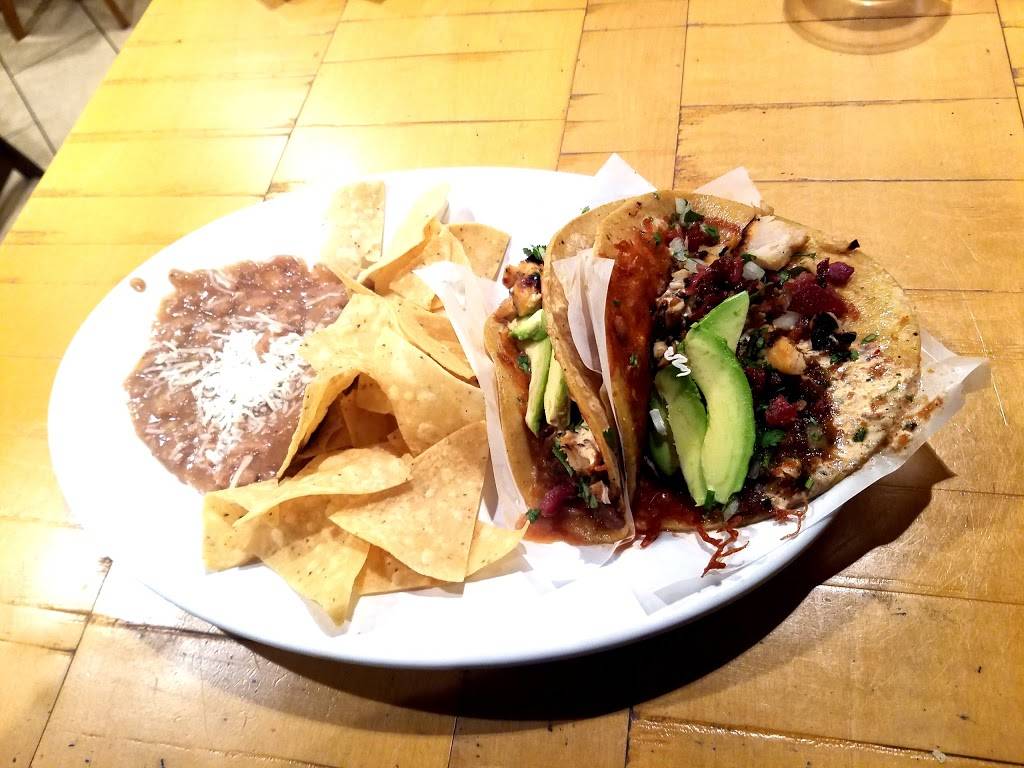 Rubios Coastal Grill | restaurant | 633 Orange St, Redlands, CA 92374, USA | 9093352802 OR +1 909-335-2802